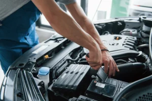 cambio de batería y diferentes baterías para autos